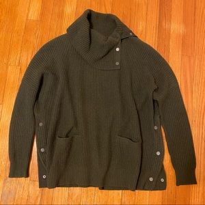 VINCE Oversized Snap Turtleneck Sweater (Army)